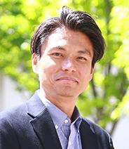 薬学部 准教授 衣斐 大祐