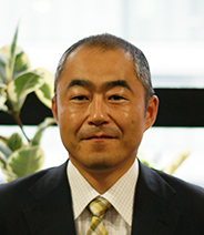 農学部 教授 津呂 正人